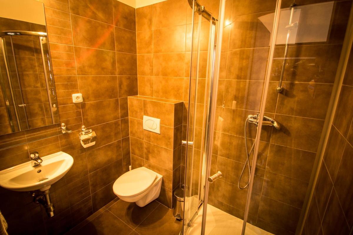 Hotel Sazavsky Ostrov Sazava  Bagian luar foto